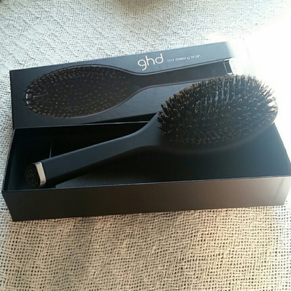 GHD Oval Brush