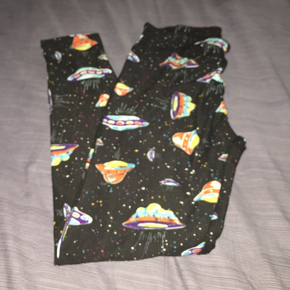 Lularoe OS Spaceship Leggings