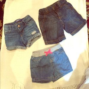 LOT of 3 Girl Shorts by Healthtex Size 18 - 24 mon