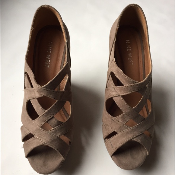 Nine west suede platforms - Picture 1 of 3