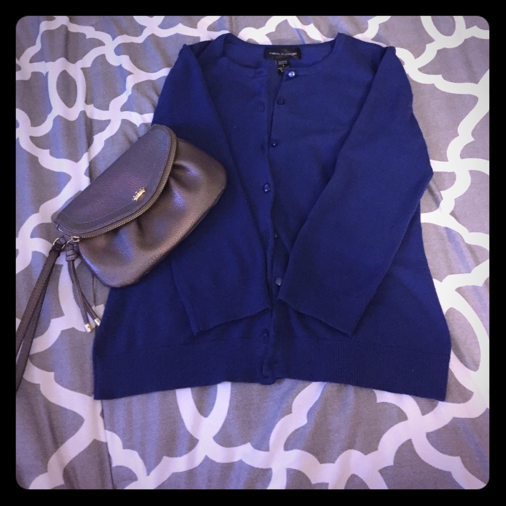 Cardigan royal blue sweater