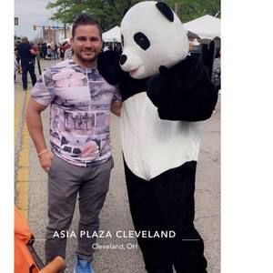 Meet your Posher, Chris