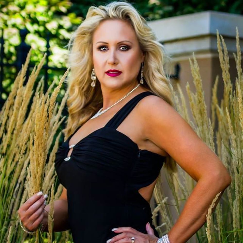 Meet your Posher, Mindy