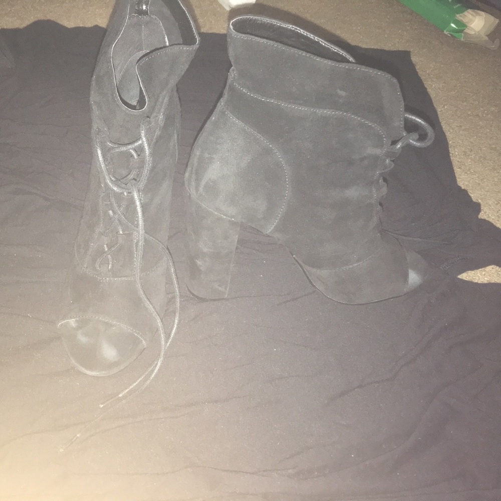 Open toe booties Nine West