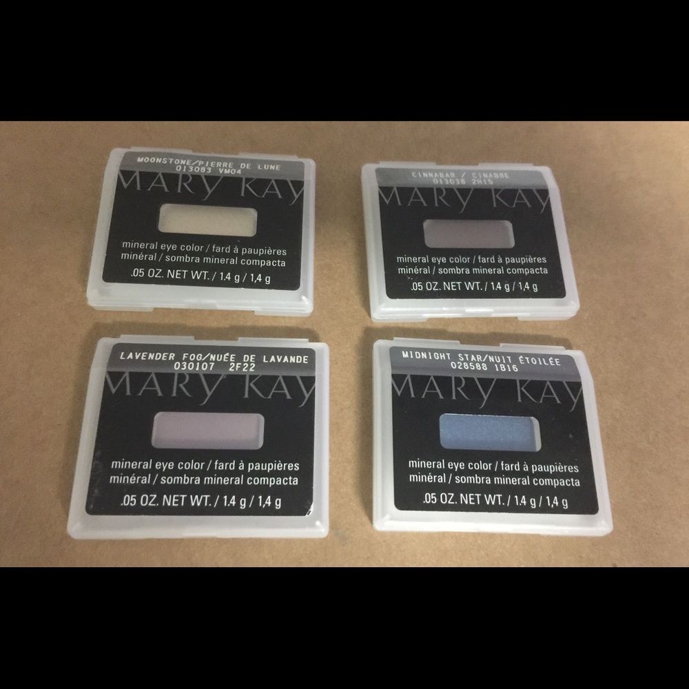 Mary Kay Mineral Eye Color Set! On sale for $ 14