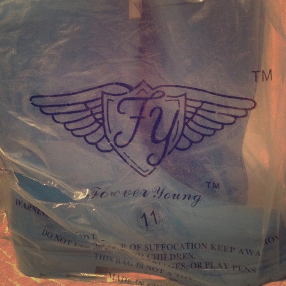 Forever Young size 11 real rain boots - Picture 1 of 3