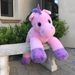 Plush unicorn