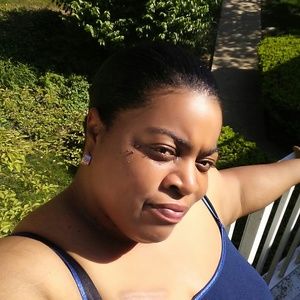 Meet your Posher, Lena