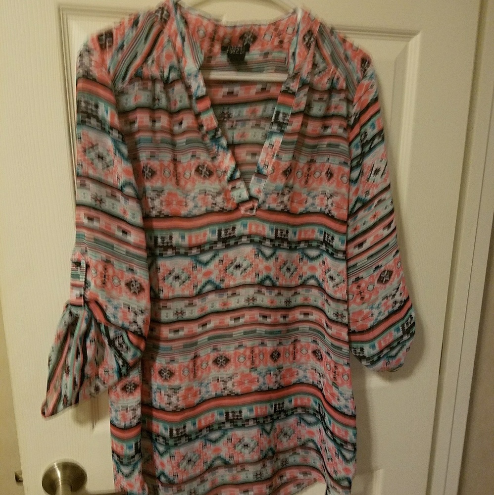 Sheer Patterned Blouse - Picture 3 of 3