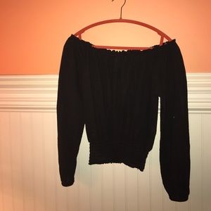 Black, off the shoulder crop-top by Elan