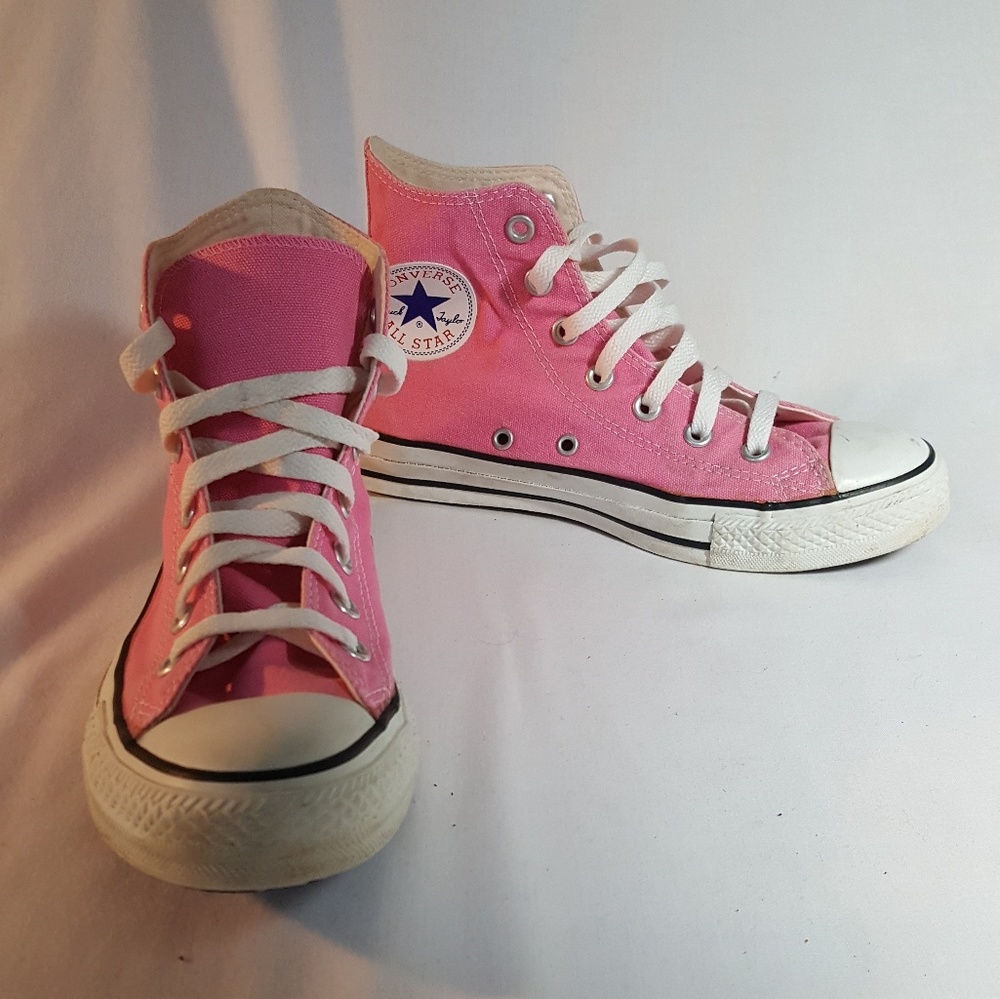 Converse Pink High Tops Ladie's 8