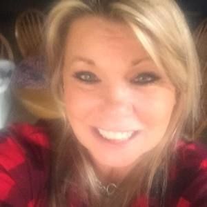 Meet your Posher, Debi