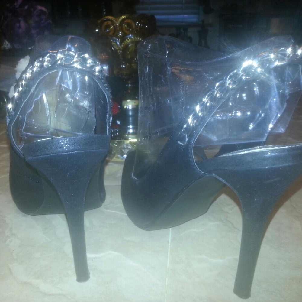Party Chained Slingbacks