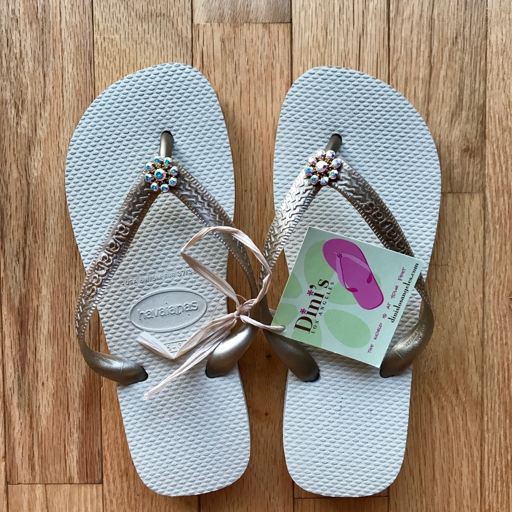 NWT Embellished Havaianas Flip Flops