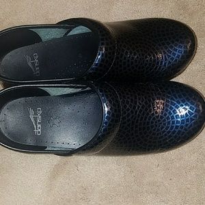 Dansko clogs 39