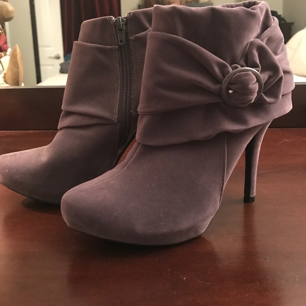 Charlotte Russe Grey Booties