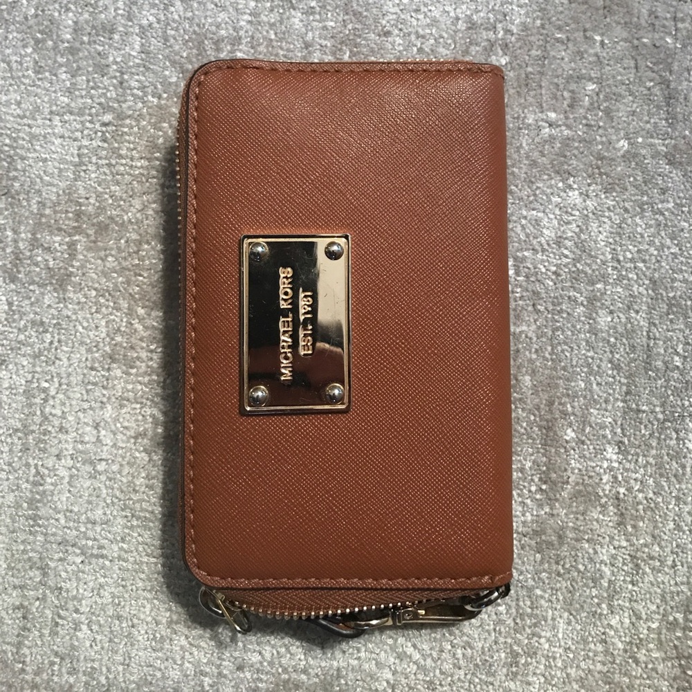 Michael Kors Wristlet