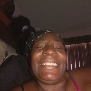 Meet your Posher, Beverly