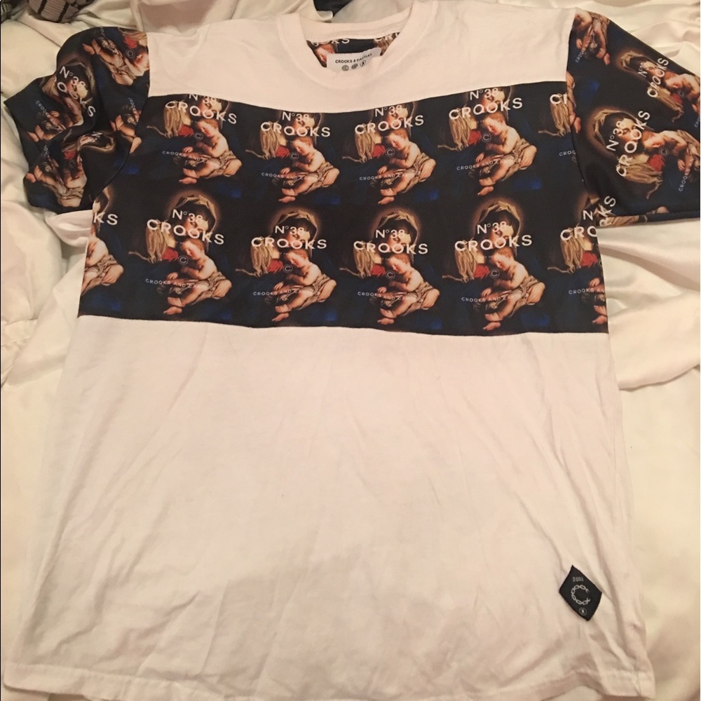 CROOKS AND CASTLES TEE