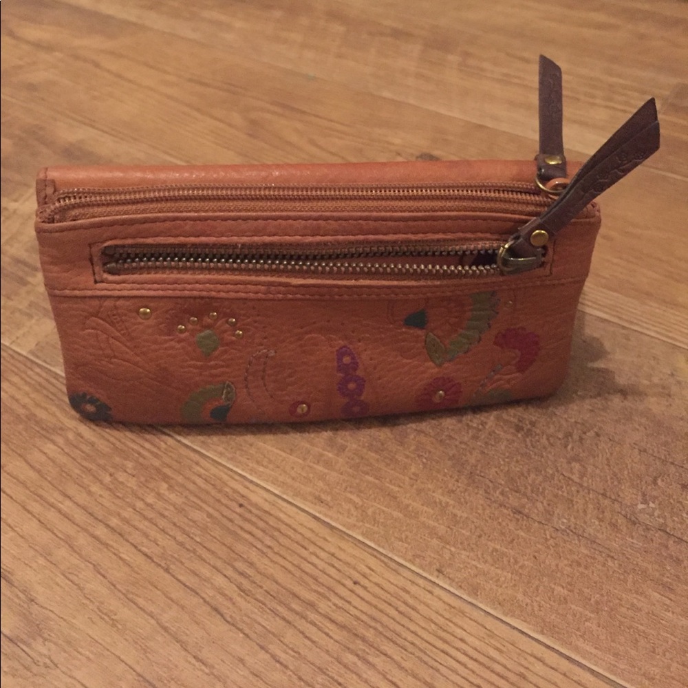 Leather Fossil wallet