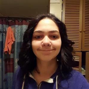 Meet your Posher, Kayla