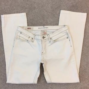 Women's Banana Republic white stretch jeans  6 EUC