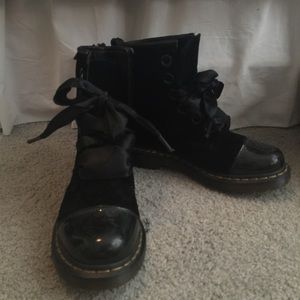 Dr. Marten's combat boot