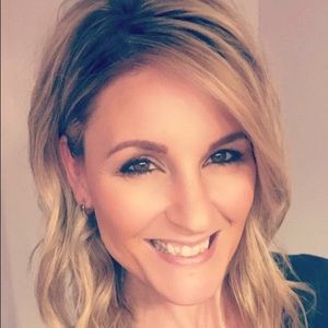 Meet your Posher, Daniell