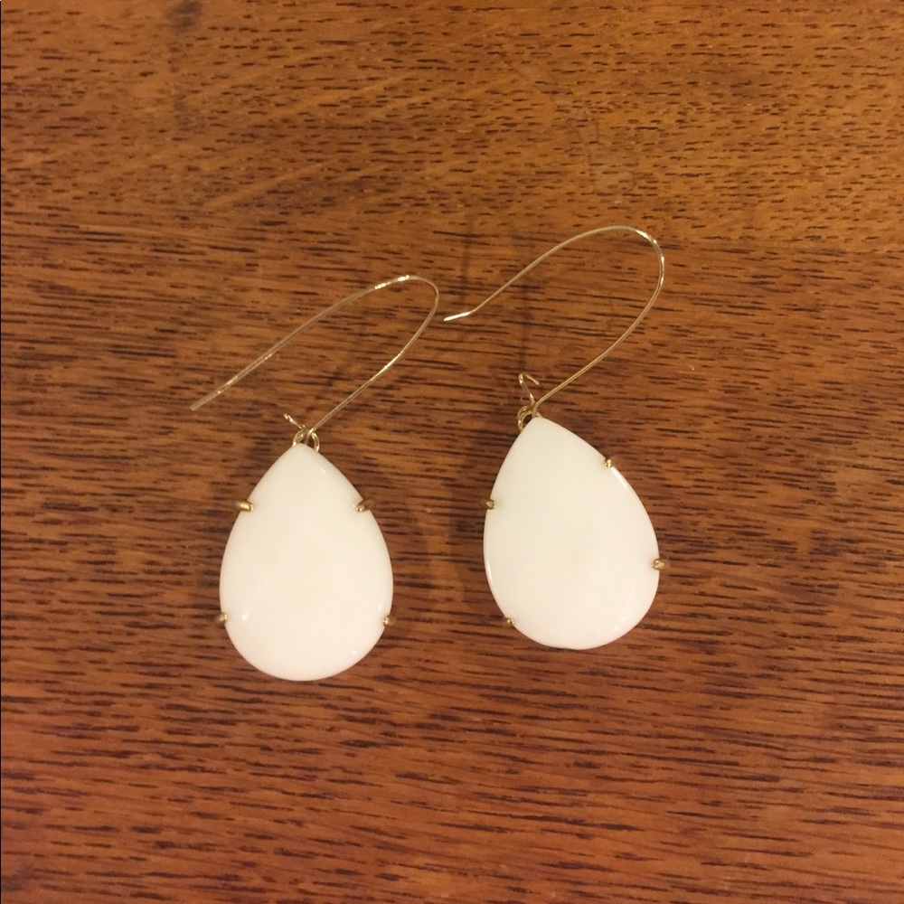 Kendra Scott earrings