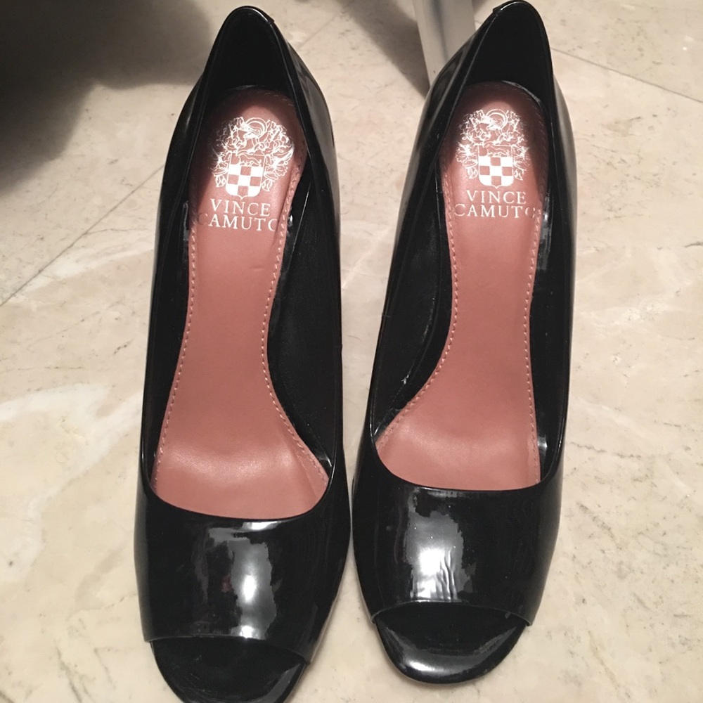 Vince Camino pumps
