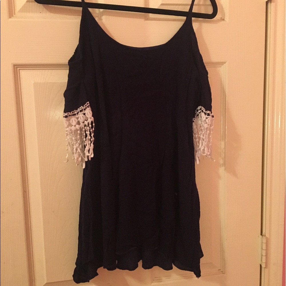 NAVY BLUE FLOWY DRESS