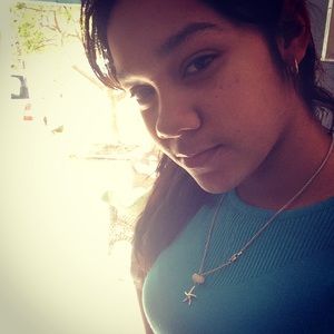 Meet your Posher, Daniela