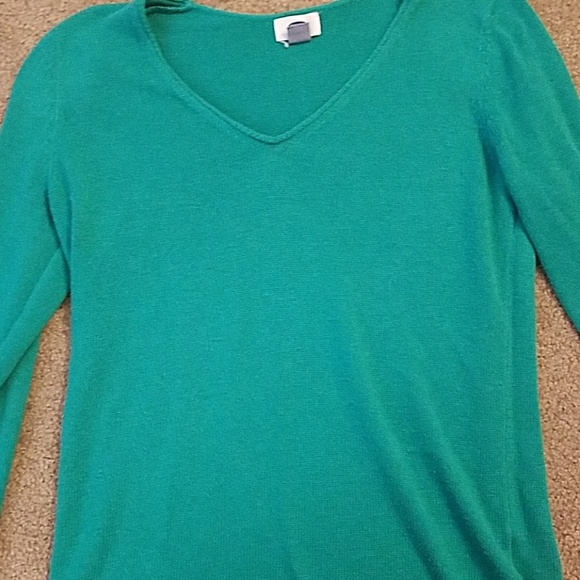 5 for $25 Long Sleeve Shirt Lot - Picture 3 of 4