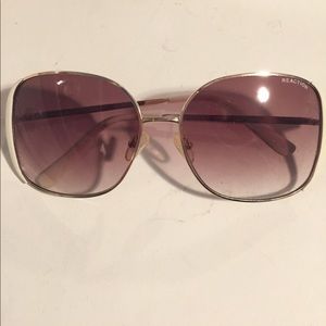 Kenneth Cole Reaction sunglasses