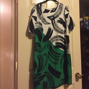 Vince Camuto Dress Size 14