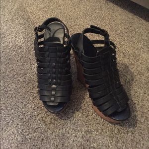 Great condition black wood wedges