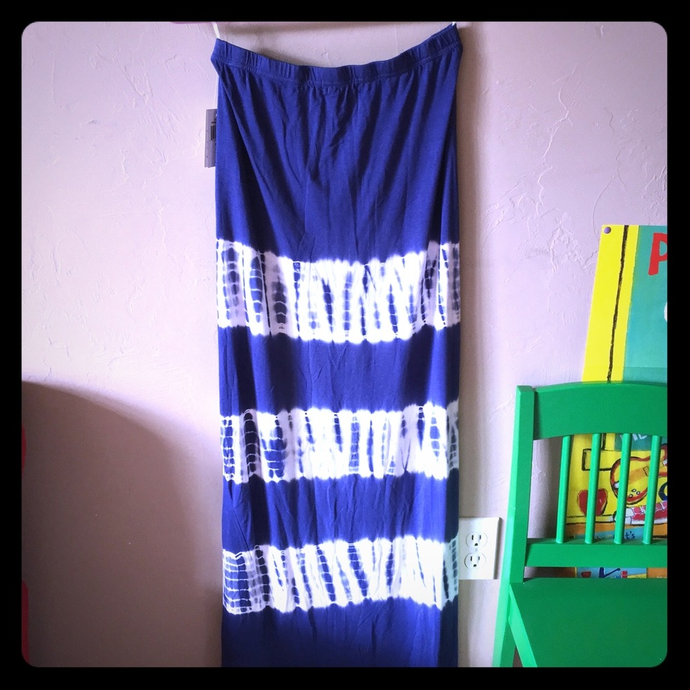 TIE-DYE MAXI SKIRT