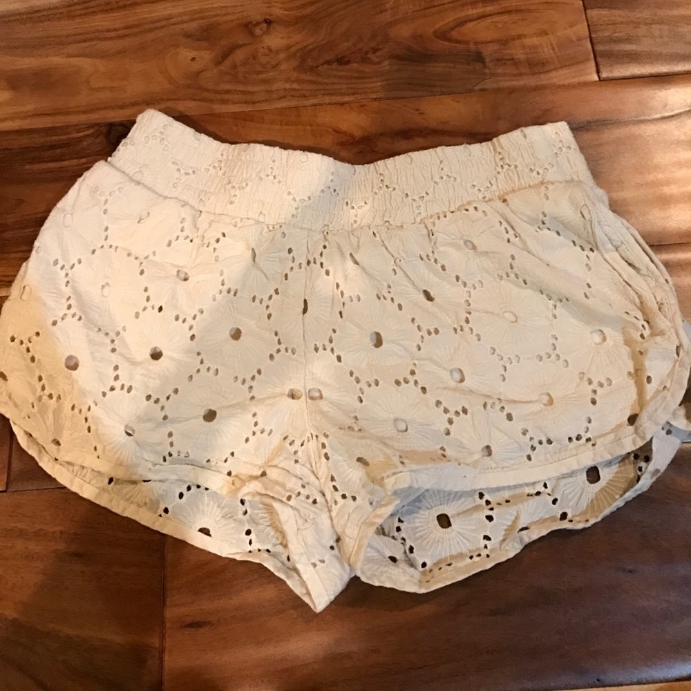 Tan laced shorts