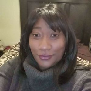 Meet your Posher, Twila