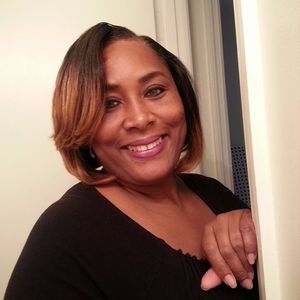 Meet your Posher, Veronica