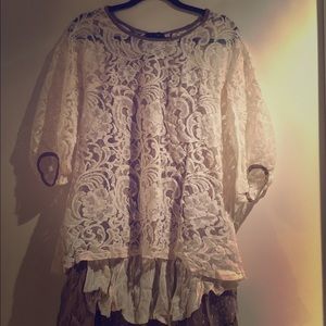 BRAND NEW RYU Lace Dress with Ruffles (Size S)