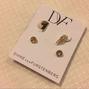 Diane Von Furstenberg stud earrings set