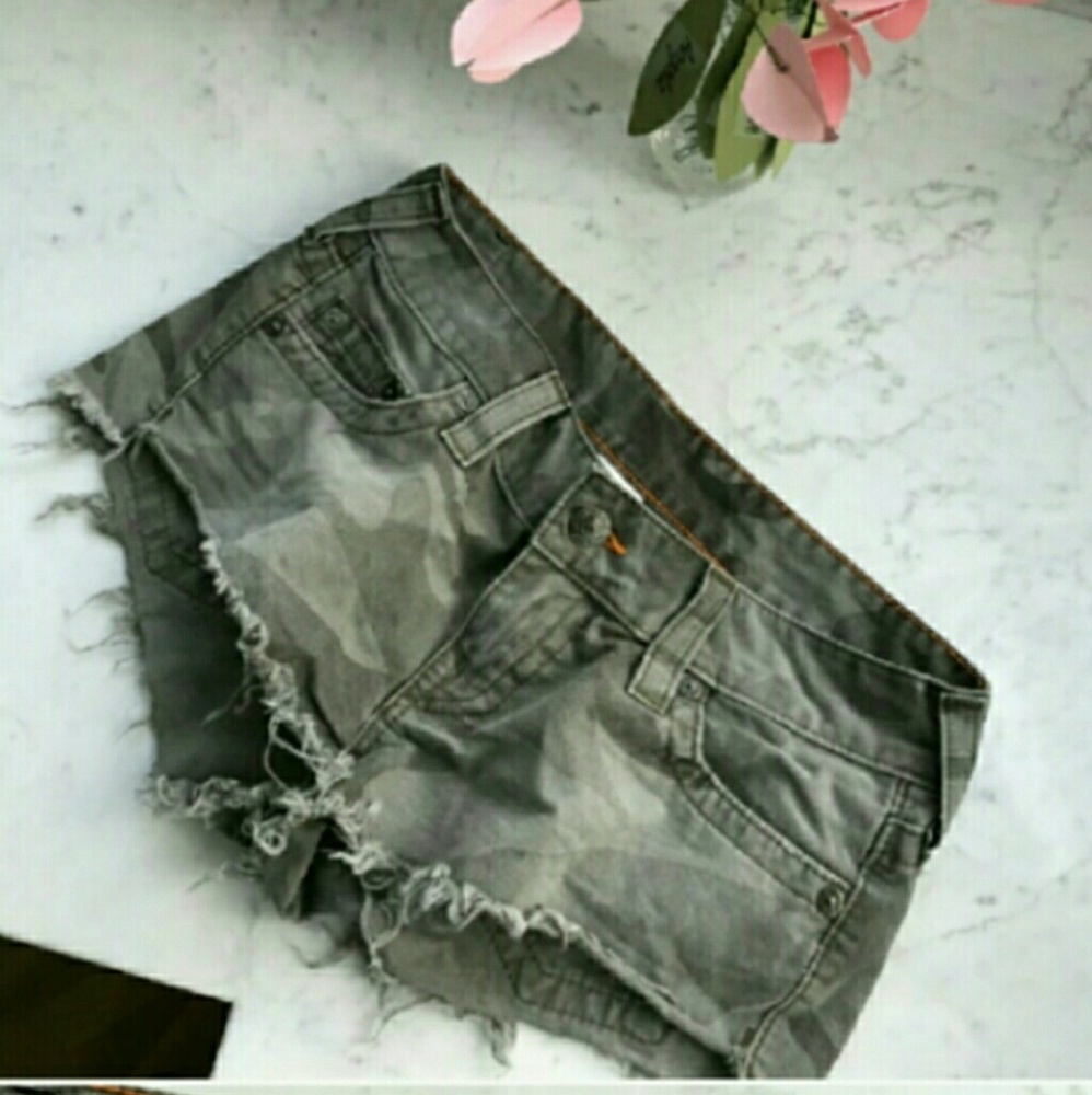 True religion size 29 very sheldom to wear