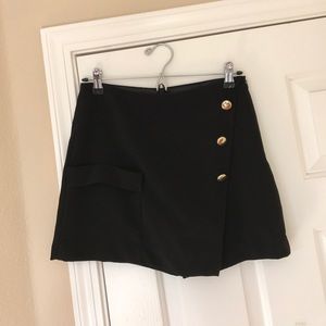 Zara short