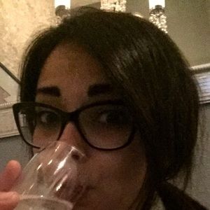 Meet your Posher, Christina