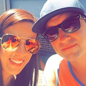 Meet your Posher, Emerald