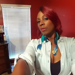 Meet your Posher, Tunisha