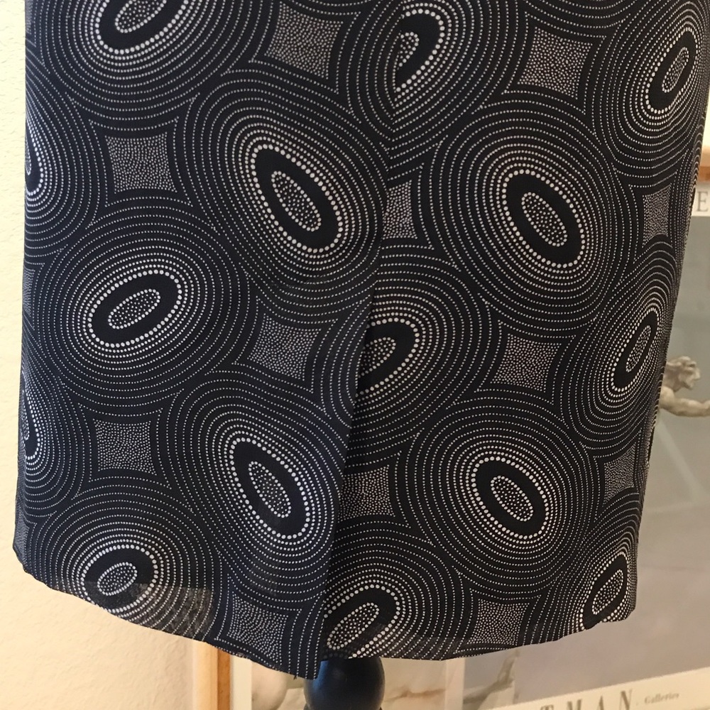 Women’s Oval Front Tie Dress Size 16 - Picture 5 of 6