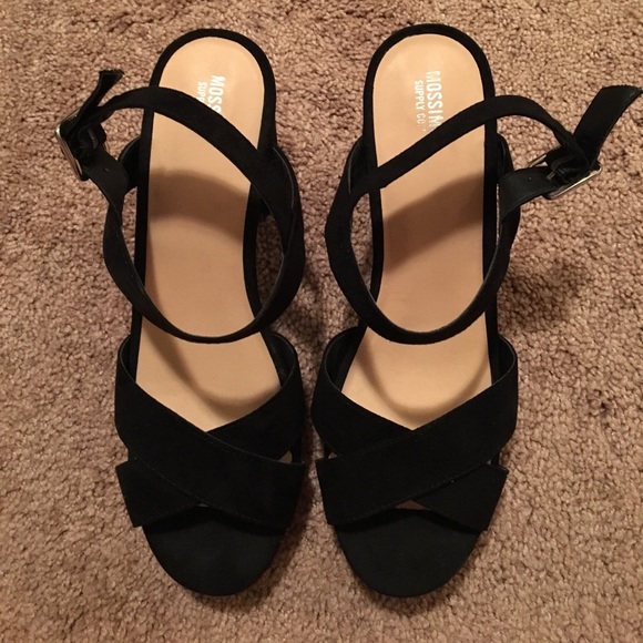 Mossimo Supply Co. Shoes - Black Platform Heels - Open Toe