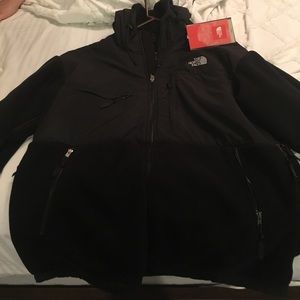 The Northface Men's Denali hoodie jacket NWT - XL